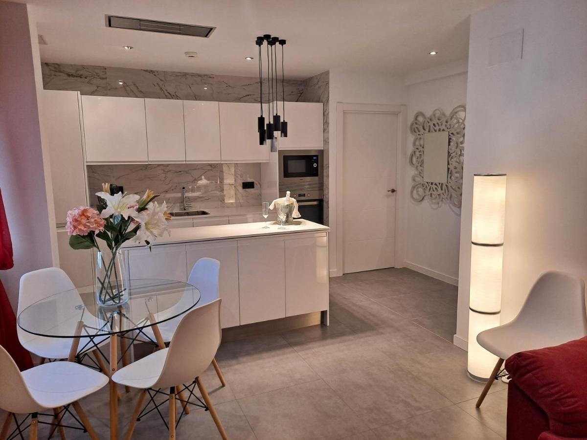 Levante Suites Бенидорм Экстерьер фото